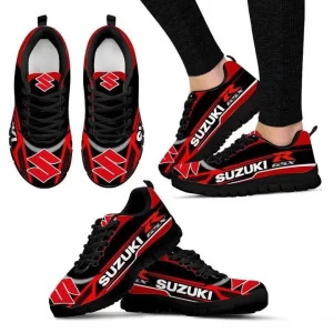 Sole Sneaker Full Size | Suzuki | Black